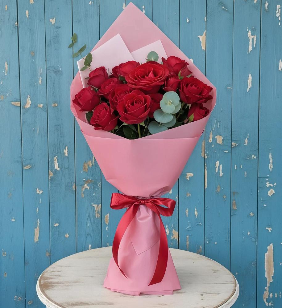 Букет цветов из: Розы в Энергетиков