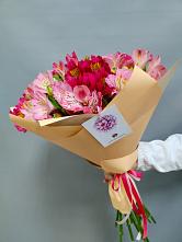 Букет цветов из:  Альстромерии в Энергетиков