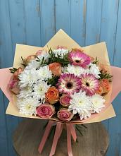 Букет цветов из:  Розы, Герберы и Хризантемы в Энергетиков