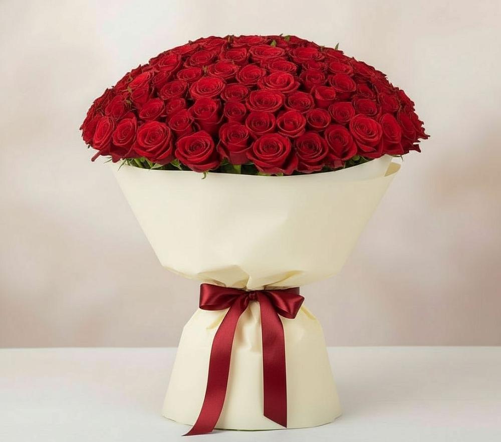 Букет 101 Красная роза Милано в Энергетиков