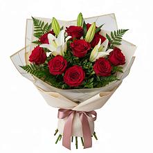 Букет цветов из:  Лилии и Розы в Энергетиков