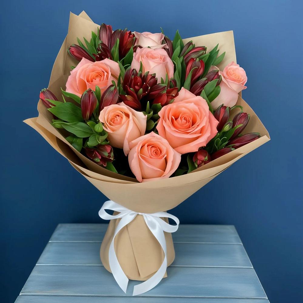 Букет цветов из: Розы и Альстромерии в Энергетиков