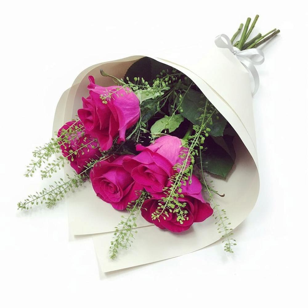 Букет цветов из: Розы в Энергетиков