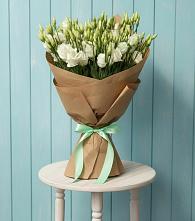 Букет цветов из:  Лизиантусы в Энергетиков