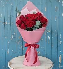 Букет цветов из:  Розы в Энергетиков