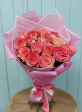 Букет 15 Розовых роз Равель в Энергетиков