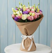 Букет цветов из:  Лизиантусы в Энергетиков